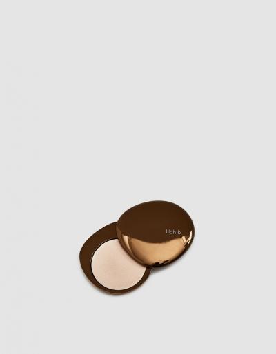 Lilah B. Glisten + Glow Skin Illuminator