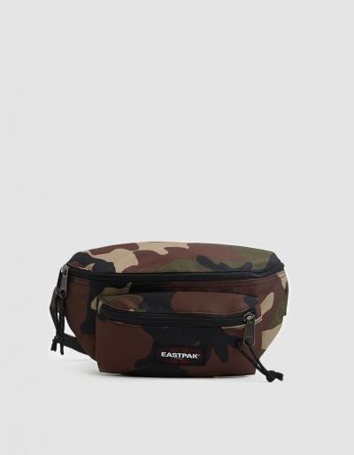 Eastpak Doggy Bum Bag In Camo