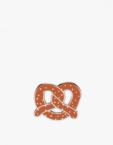 Prize Pins Pretzel