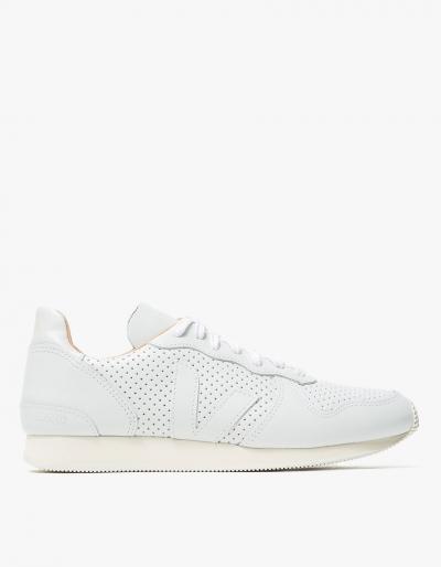 Veja Holiday Bastille In White