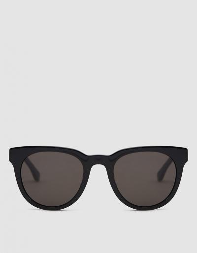 Need Jane Doe Sunglasses In Black