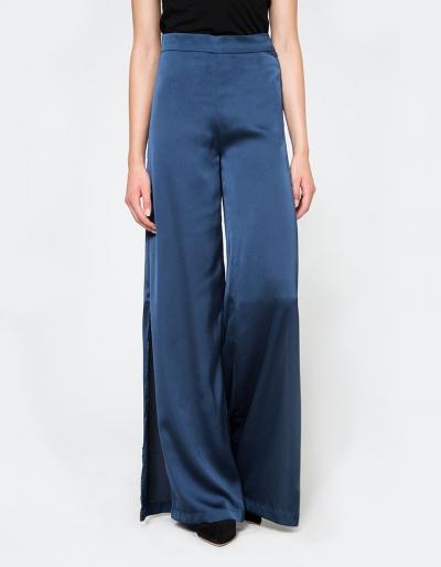 Stelen Caspian Wide