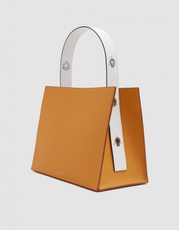 Danse Lente Young Tote Bag In Ocra