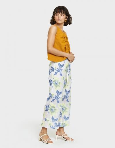 Yune Ho Gemma Floral Ruffle Pant In Blue