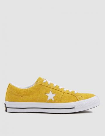 Converse One Star Sneaker In