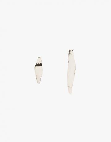 Coyote Negro Laminitas Earrings