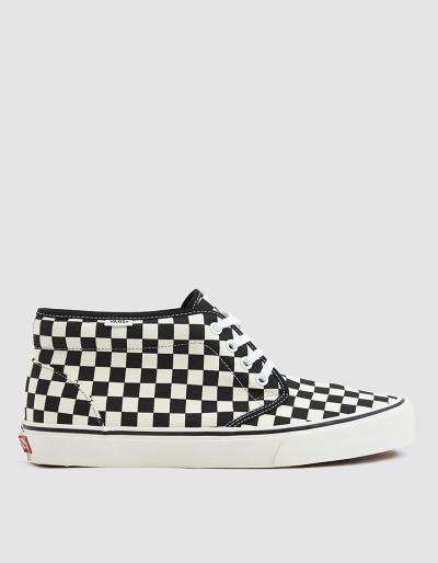 Vans Chukka Dx Sf Sneaker In Black/white