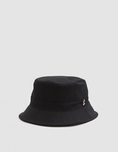 Larose Paris Water Repellent Bucket Hat In Black