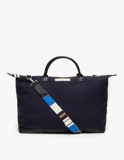 Want Les Essentiels De La Vie Hartsfield Weekender Tote