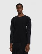 Issey Miyake Homme Plisse Basic Ls Tee In Black