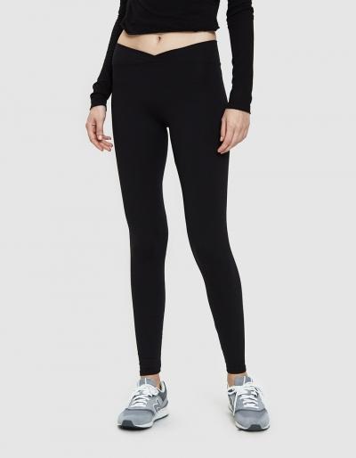 Live The Process Wrap Top In Black