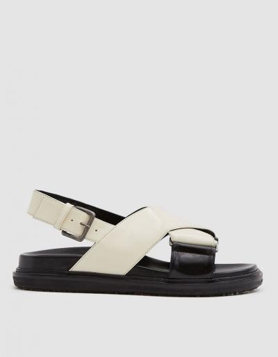 Marni Fussbett Sandal In Ivory/black