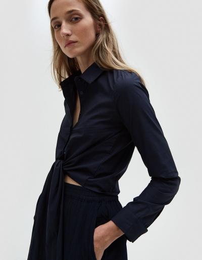 Stelen Tie Front Top In Navy