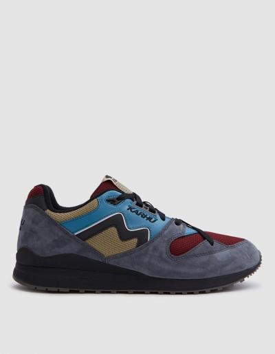Karhu Synchron Classic In Asphalt/syrah
