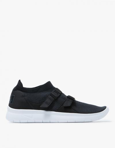 Nike Air Sockracer In Black