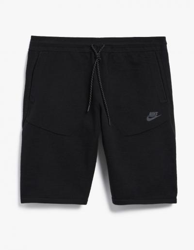 Nike Tech Knit