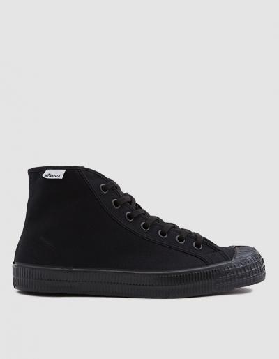 Novesta Star Dribble Classic Sneaker In All Black