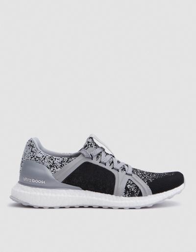 Adidas By Stella Mccartney Ultra Boost Sneaker In Silver Metallic/light Grey