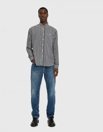 A Kind Of Guise Narayan Shirt In Velvet