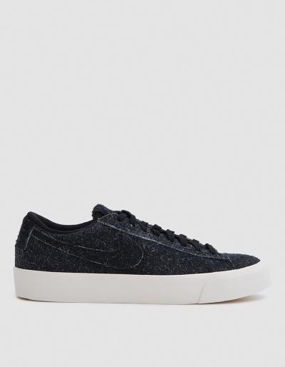 Nike Blazer Studio Low In Black/gum