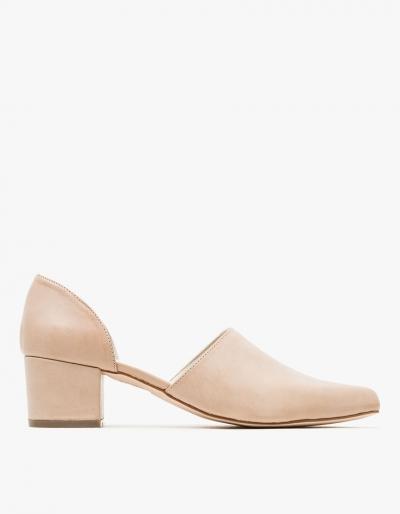 Intentionally Blank Perf In Nude
