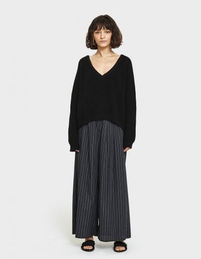 Baserange Danube Knit V-neck In Black