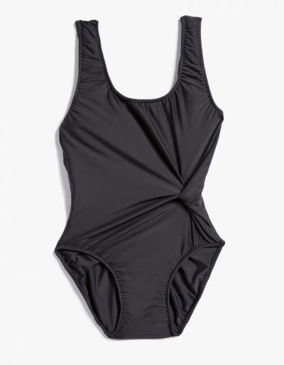 Objects Without Meaning Twist One Piece