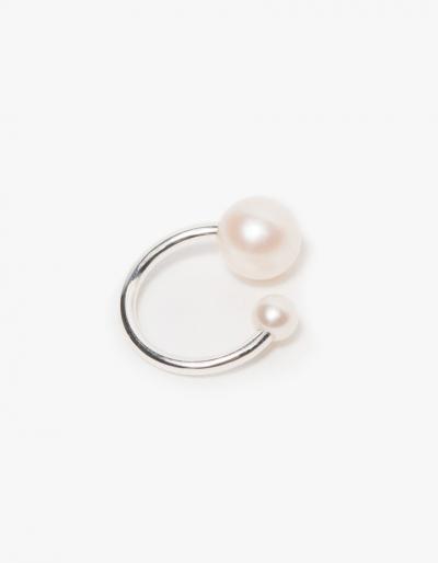 Vibe Harsl F Earclip Pearls