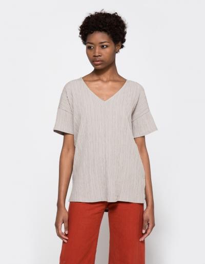 Stelen Textured V-neck Top