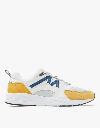 Karhu Fusion 2.0 In White/golden Rod