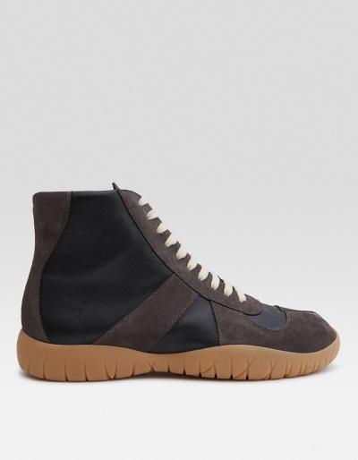 Maison Margiela High Top Tabi