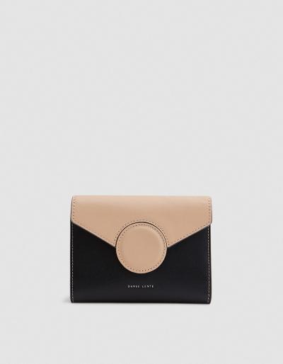Danse Lente Passport Holder In Nude/black