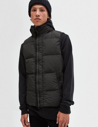 Stone Island Garment Dyed Crinkle Reps Ny Real Down Waistcoat