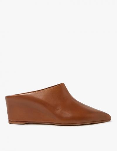 Atp Atelier Irma Mule In Cinnamon