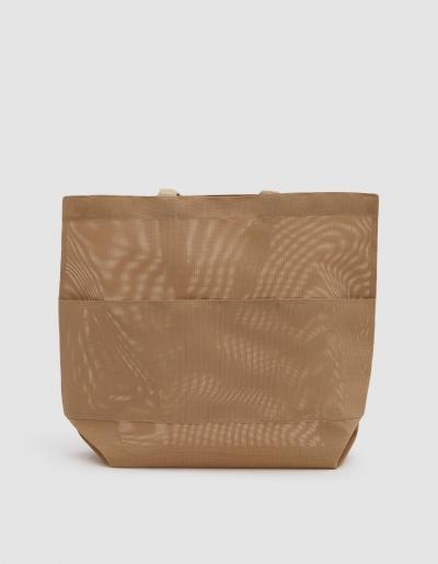 Clyde Universal Tote In Beige