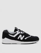 New Balance Leather 697 Sneaker In Black/white
