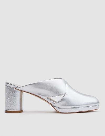 Intentionally Blank Petra Heel In
