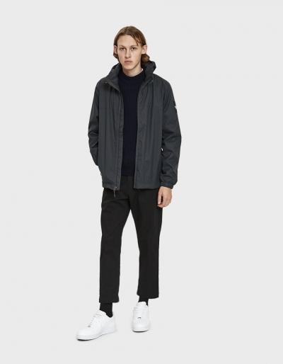 The North Face Black Box Mountain Q Jacket In Asphalt Grey