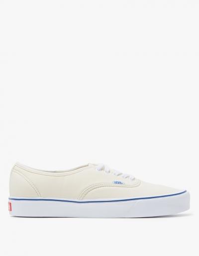 Vault By Vans Schoeller Authentic Lite Lx In Classic White