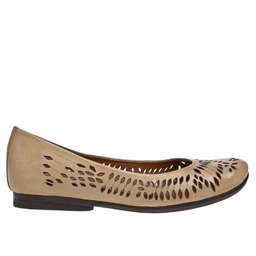 Cobb Hill Esme Women's Recently Reduced Shoes - Sand (cah05sd)
