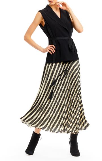 Nicole Miller Contrasting Tie Vest