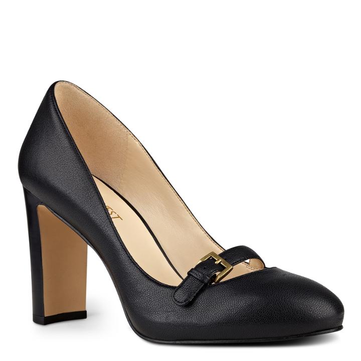 Nine West Viyana Round Toe Dress Pumps