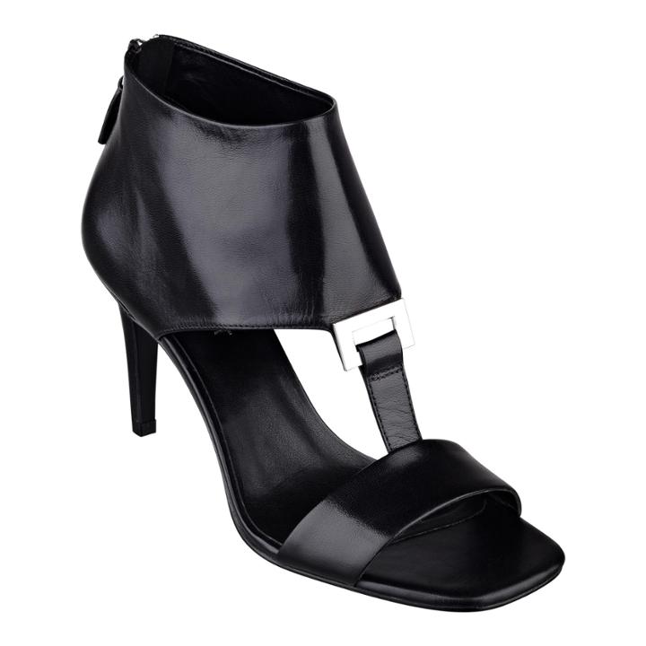 Nine West Pricilla T-strap Sandals