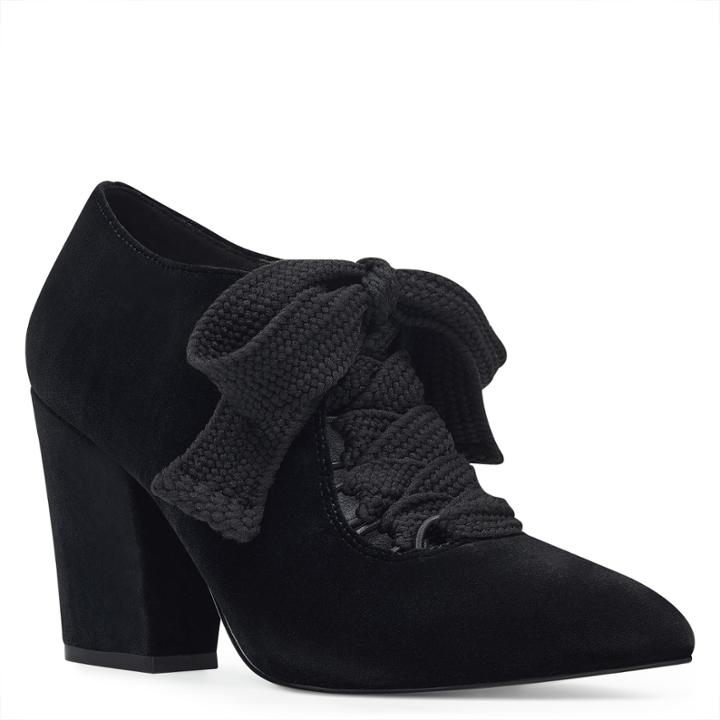 Nine West Nine West Sweeorn Lace-up Booties