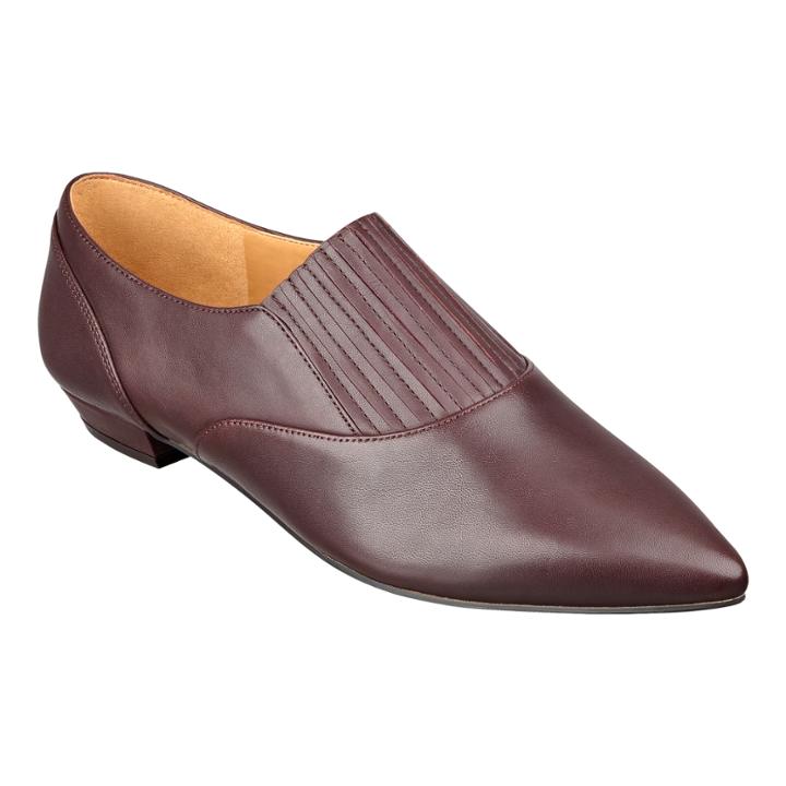 Nine West Trendy Pointy Toe Casual Flats