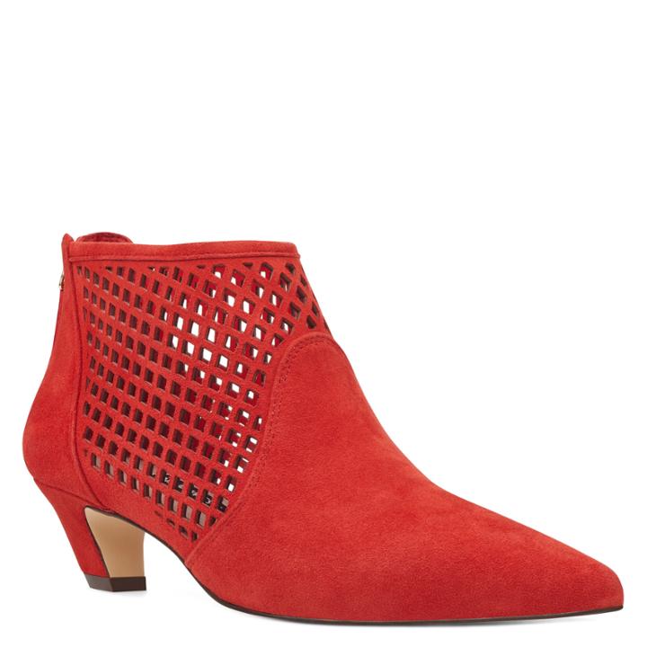 Nine West Nine West Yovactis Pointy Toe Booties