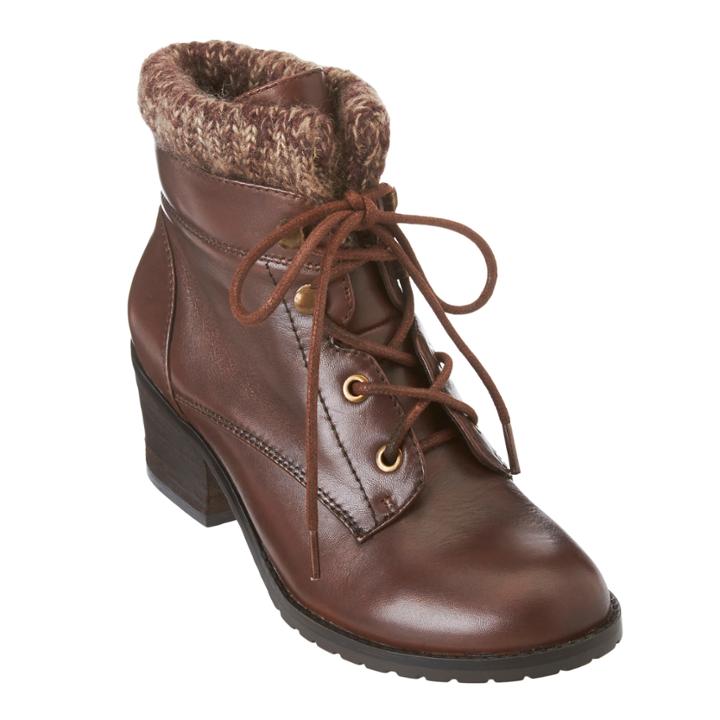 Nine West Finnley Lace-up Booties