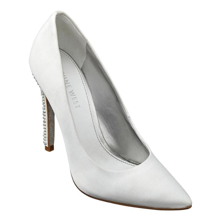 Nine West Glittering Pointy Toe Pump