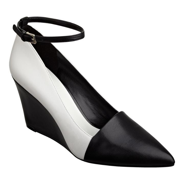 Nine West Weitzia Pointy Toe Wedge