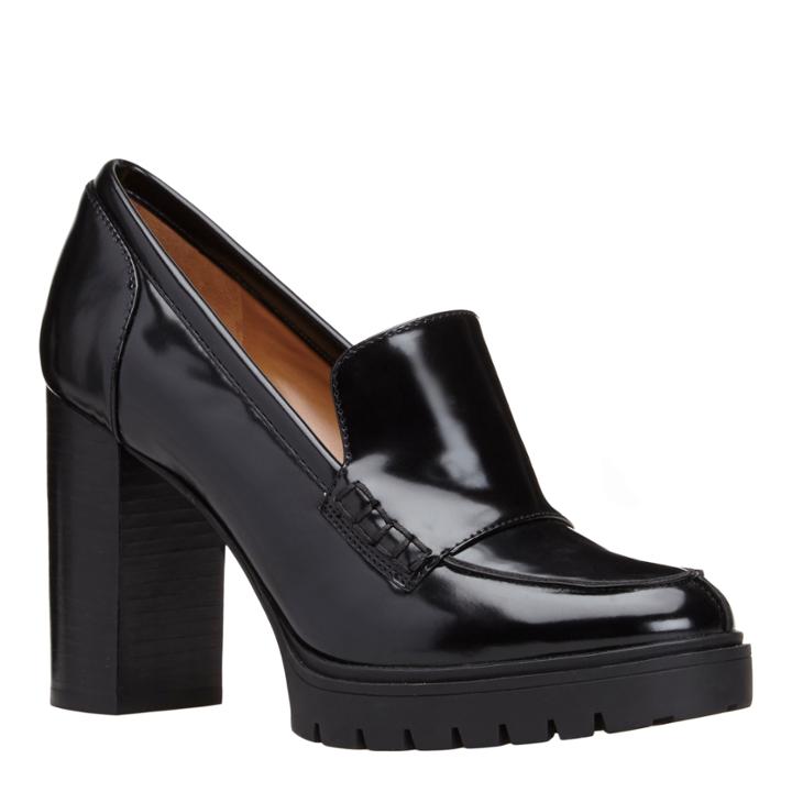 Nine West Mad4you Menswear-inspired Pumps
